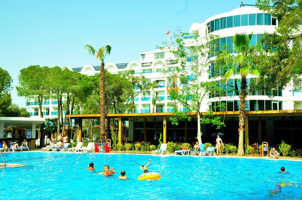 Maya World Hotel All Inclusive Side Exterior photo